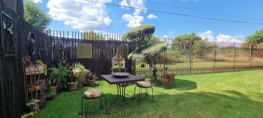 4 Bedroom Property for Sale in Dan Pienaar Free State